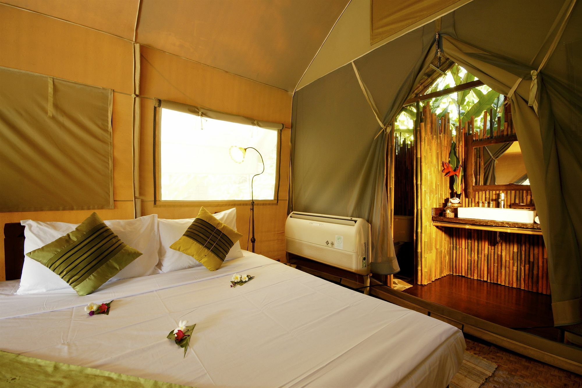 Hintok River Camp Ban Huai Maenam Noi Extérieur photo